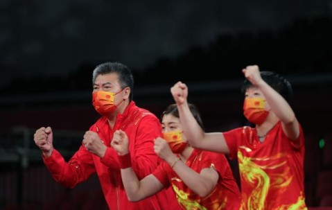 虎扑社区-中国女乒兵不血刃战胜新加坡 半决赛将演中德之战